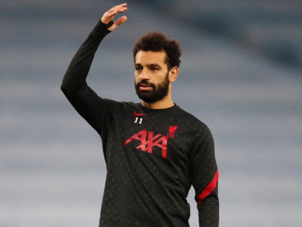 Tin bóng đá tối 25/11: Liverpool đón tin vui từ Salah