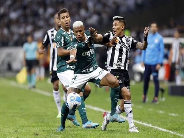 Soi kèo bóng đá Palmeiras Vs Atletico Mineiro, 2h00 Ngày 10/08