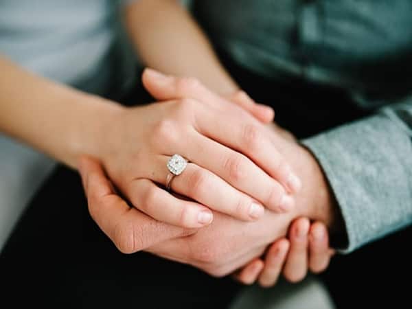 Mất nhẫn cưới là sự cảnh báo hay ngẫu nhiên