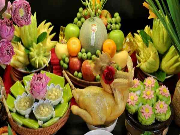 Chuẩn bị lễ vật cúng mùng 1 tháng 12